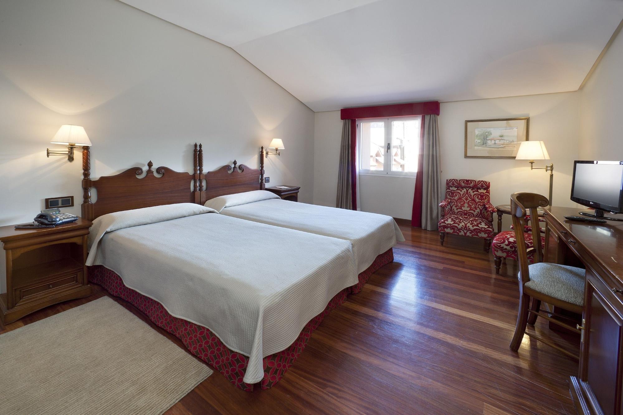 ปาราดอร์ เด ลาส กาญาดาส เดล เตเด Hotel ลาโอโรตาวา ภายนอก รูปภาพ