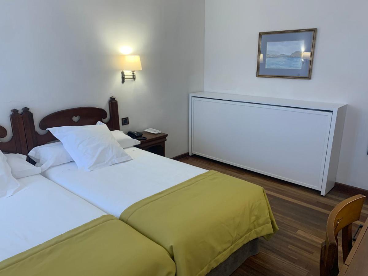 ปาราดอร์ เด ลาส กาญาดาส เดล เตเด Hotel ลาโอโรตาวา ภายนอก รูปภาพ