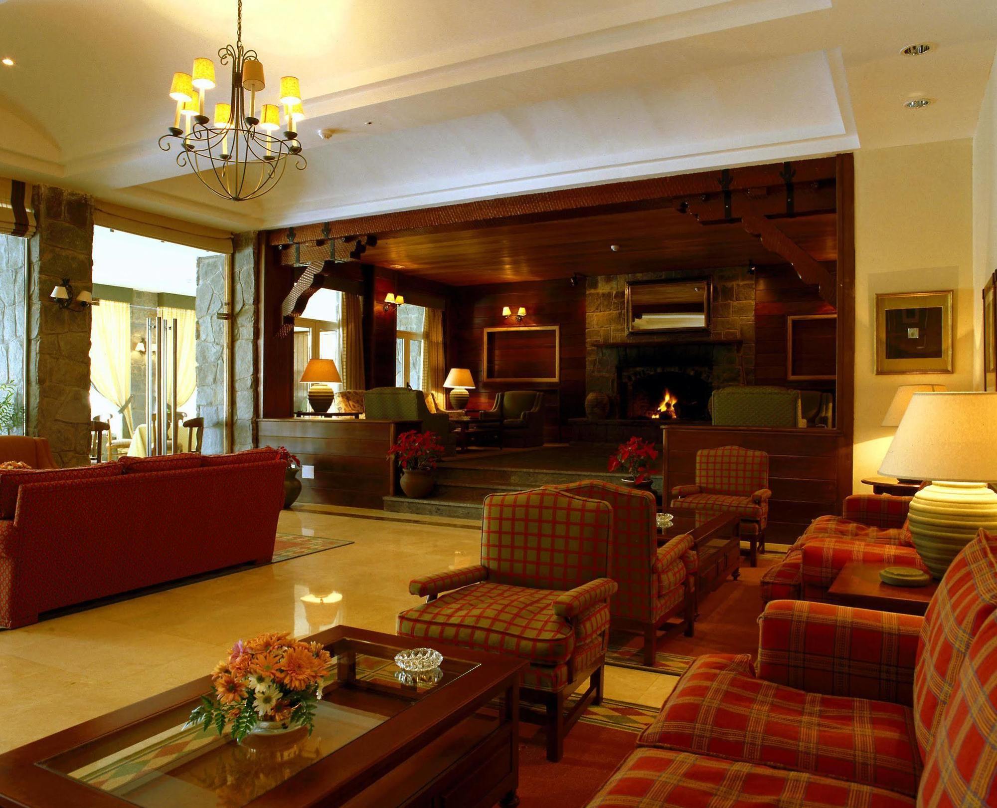 ปาราดอร์ เด ลาส กาญาดาส เดล เตเด Hotel ลาโอโรตาวา ภายนอก รูปภาพ