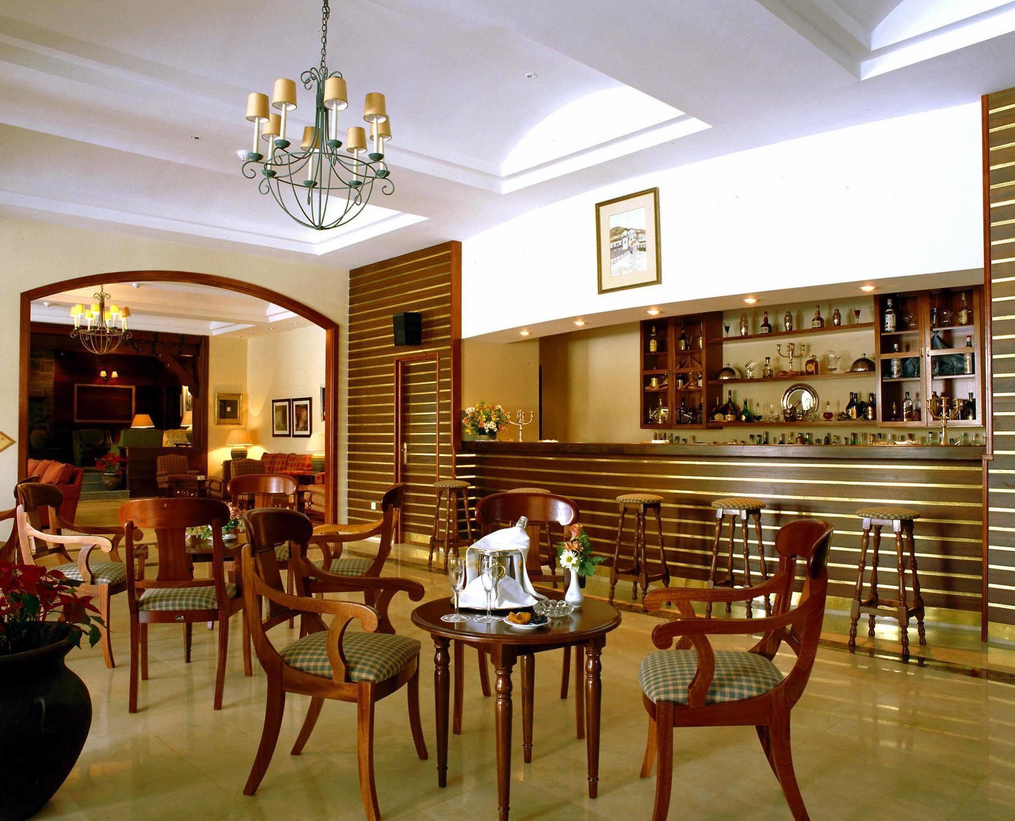 ปาราดอร์ เด ลาส กาญาดาส เดล เตเด Hotel ลาโอโรตาวา ภายนอก รูปภาพ